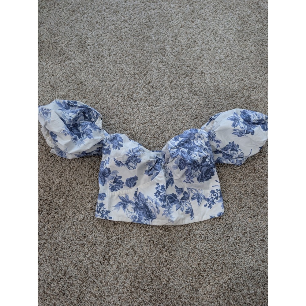 Abercrombie & Fitch Blue White Floral Toile Puff Sleeve Smocked‎ Crop Top Small